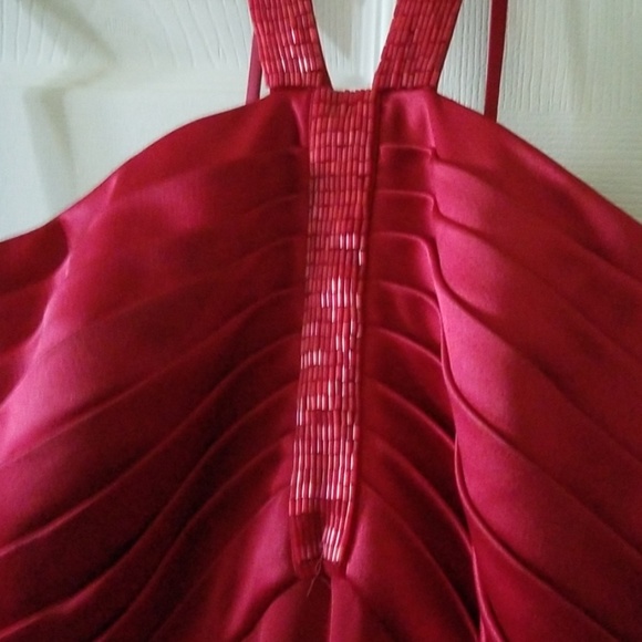 Beautiful full length gown (very high quality) - Picture 3 of 4